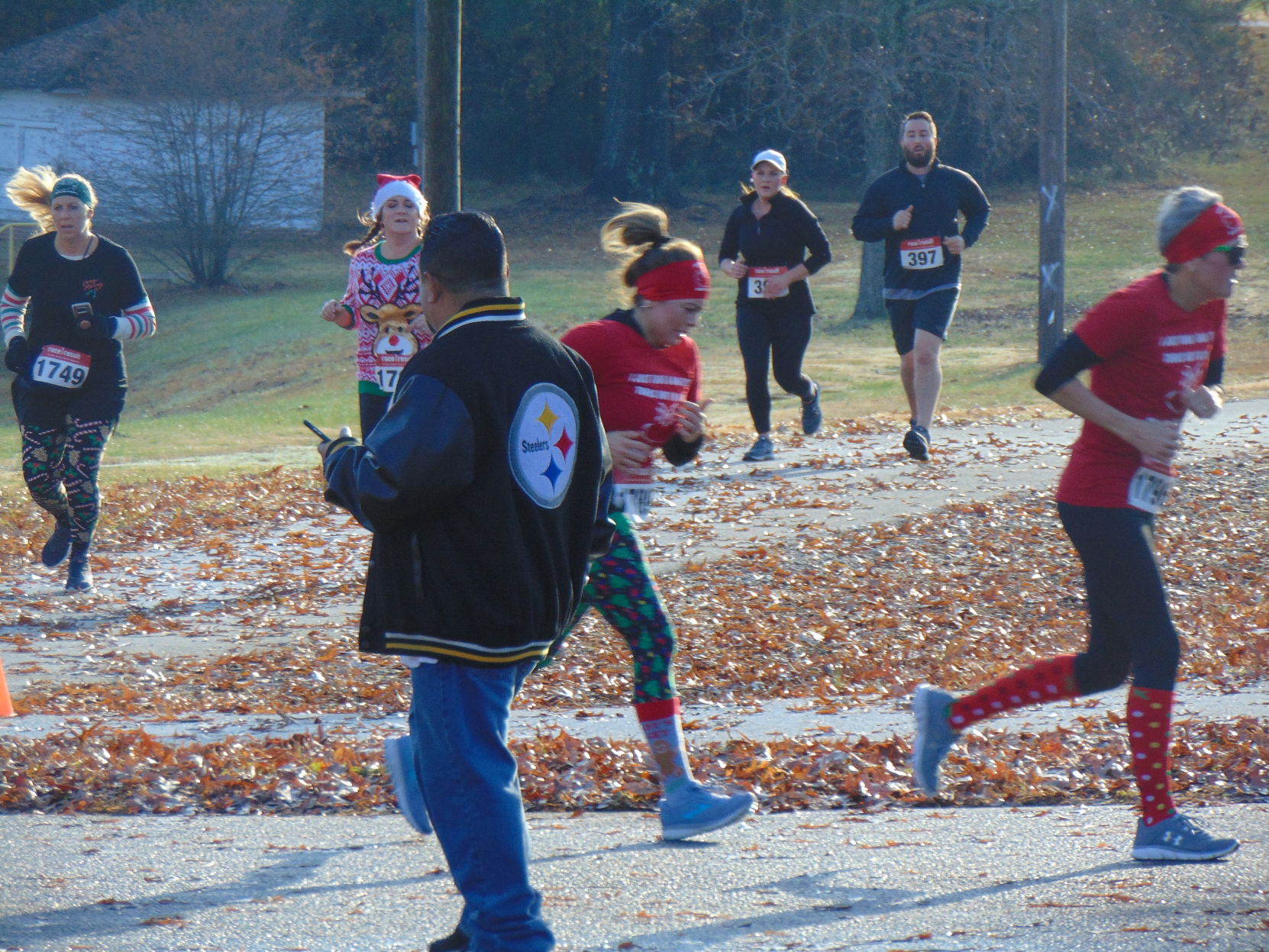 Jingle Run 5K (79).JPG